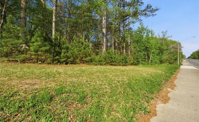 12745 Warwick Boulevard, Newport News, VA 23606