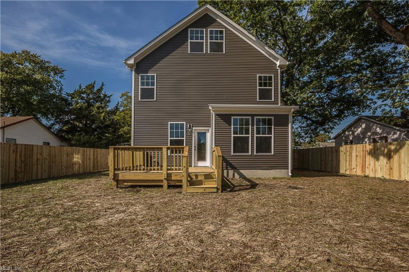 Photo 3 of 19 residential for sale in Williamsburg virginia Photo 3 of 19 residential for sale in Williamsburg virginia