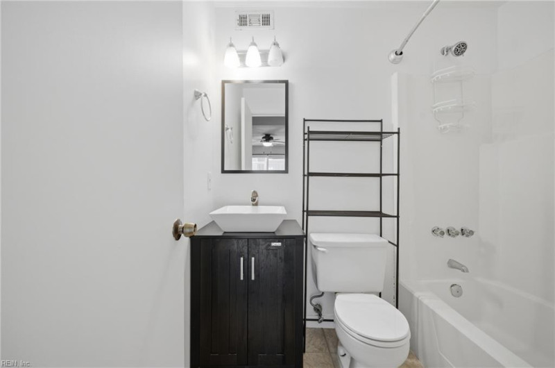 Photo 18 of 31 residential for sale in Norfolk virginia Photo 18 of 31 residential for sale in Norfolk virginia