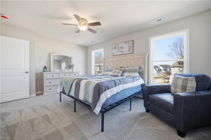 Photo 22 of 34 residential for sale in Suffolk virginia