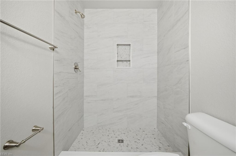 Photo 24 of 34 residential for sale in Suffolk virginia