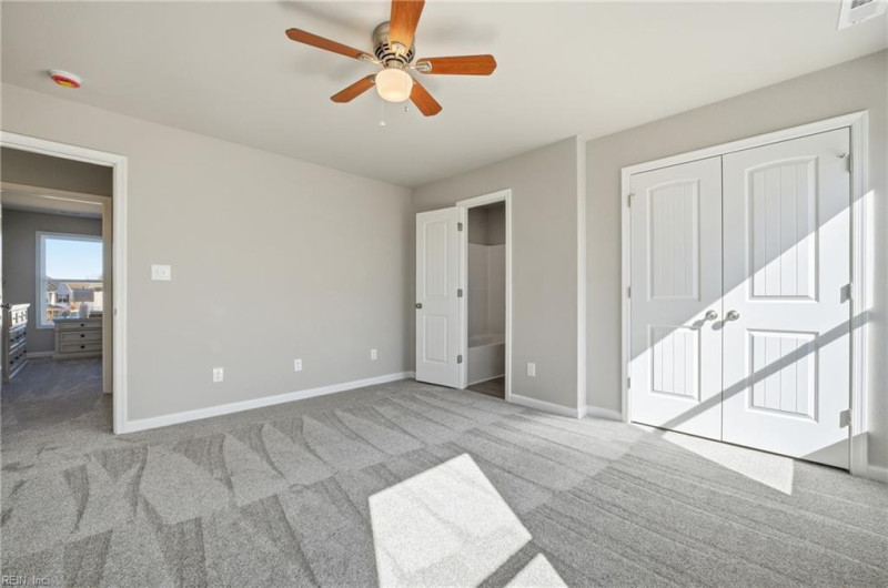 Photo 26 of 34 residential for sale in Suffolk virginia