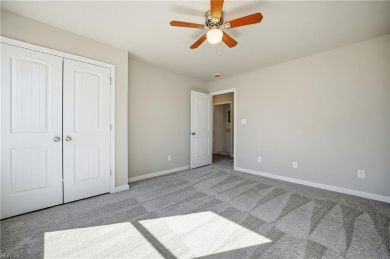 Photo 27 of 34 residential for sale in Suffolk virginia