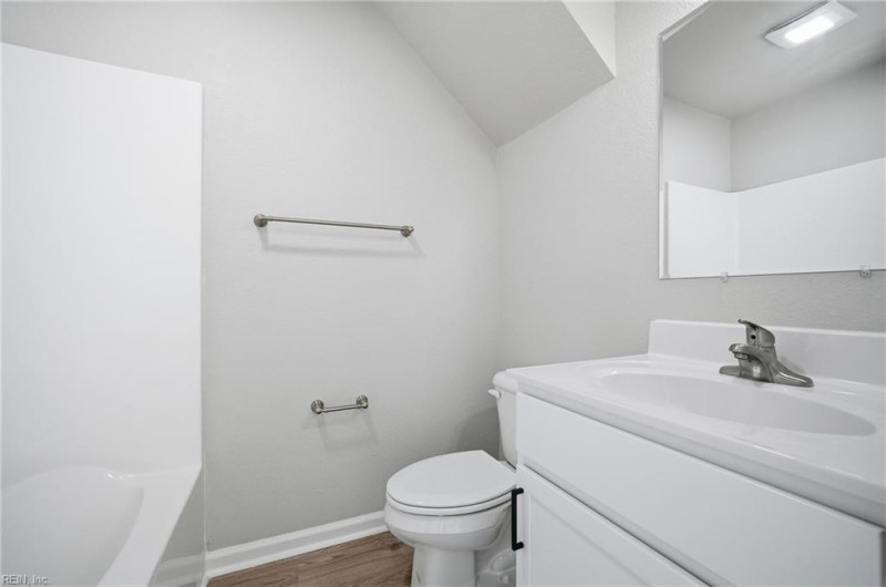 Photo 28 of 34 residential for sale in Suffolk virginia