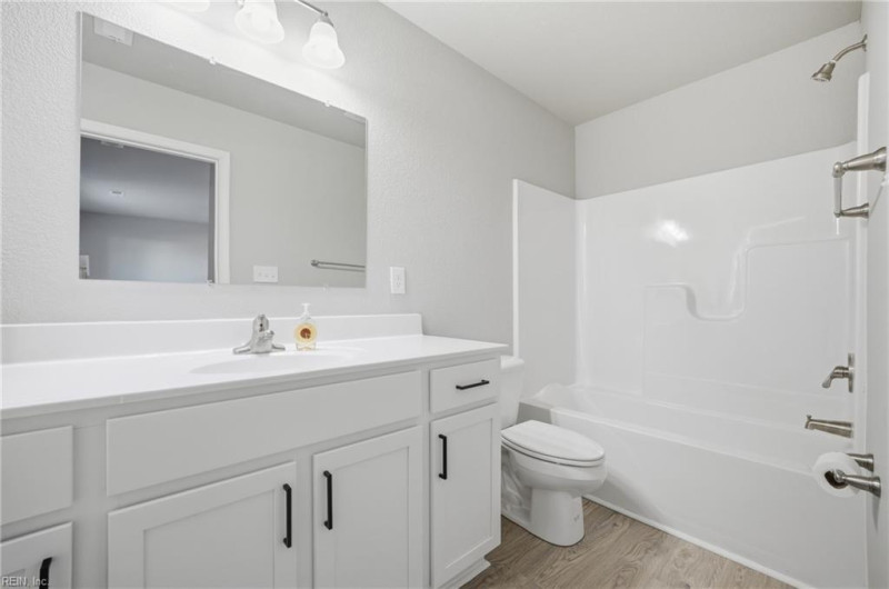 Photo 9 of 34 residential for sale in Suffolk virginia