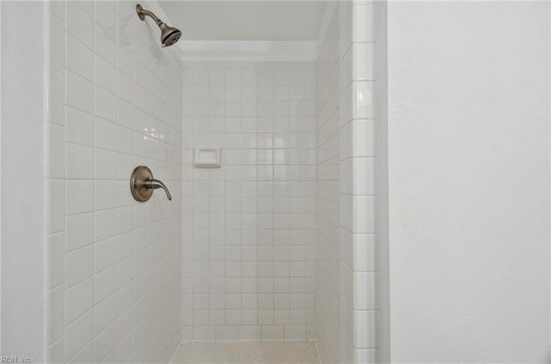 Photo 25 of 48 residential for sale in Newport News virginia