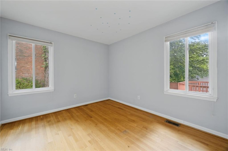 Photo 27 of 48 residential for sale in Newport News virginia