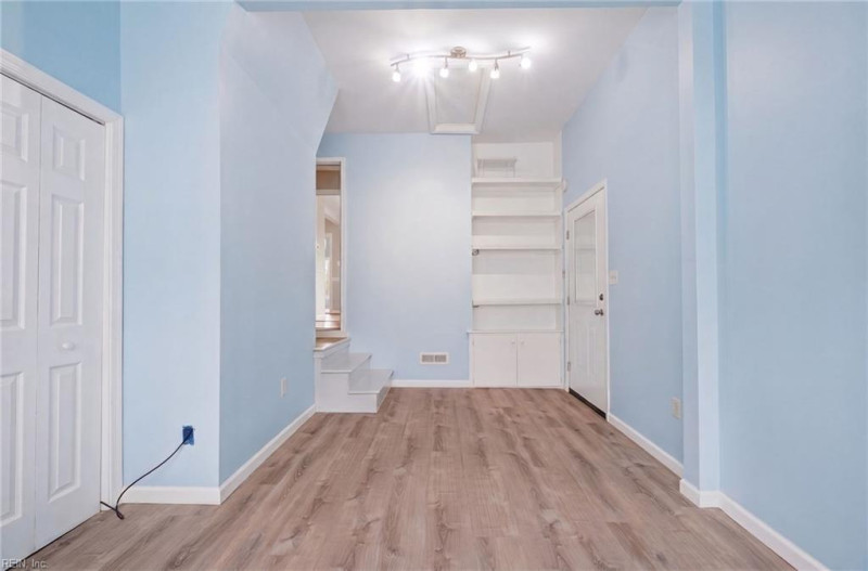 Photo 34 of 48 residential for sale in Newport News virginia