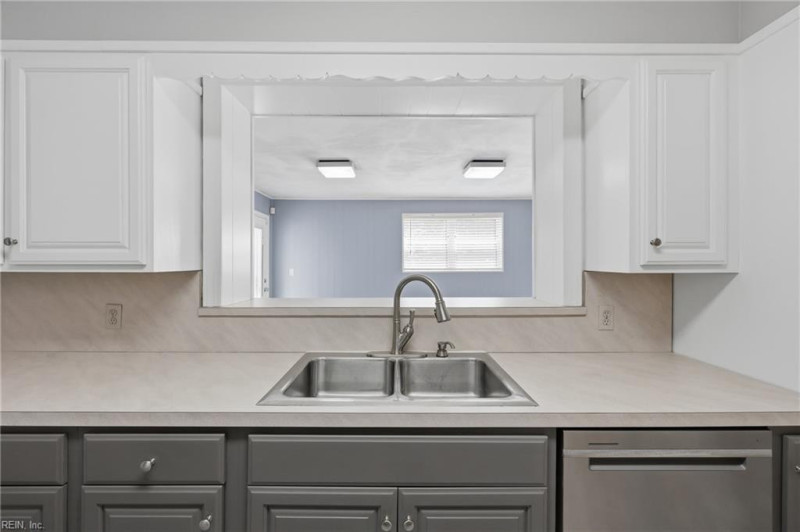Photo 17 of 50 residential for sale in Norfolk virginia Photo 17 of 50 residential for sale in Norfolk virginia