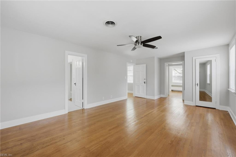 Photo 33 of 50 residential for sale in Norfolk virginia Photo 33 of 50 residential for sale in Norfolk virginia