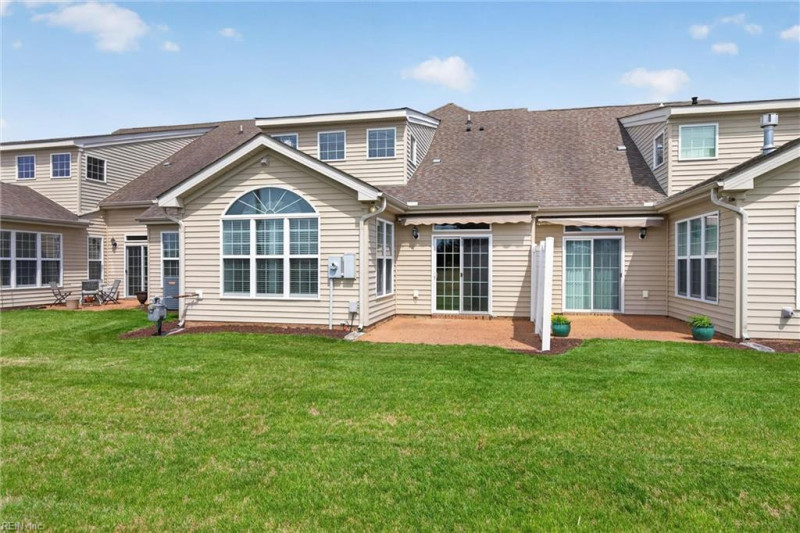 Photo 30 of 47 residential for sale in Chesapeake virginia