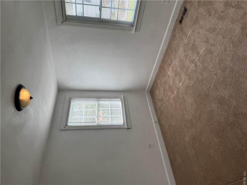 Photo 19 of 33 residential for sale in Norfolk virginia