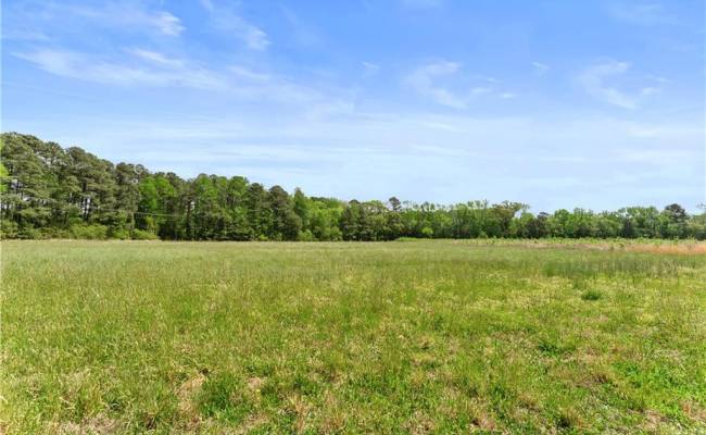 909 Murphys Mill Road, Suffolk, VA 23434