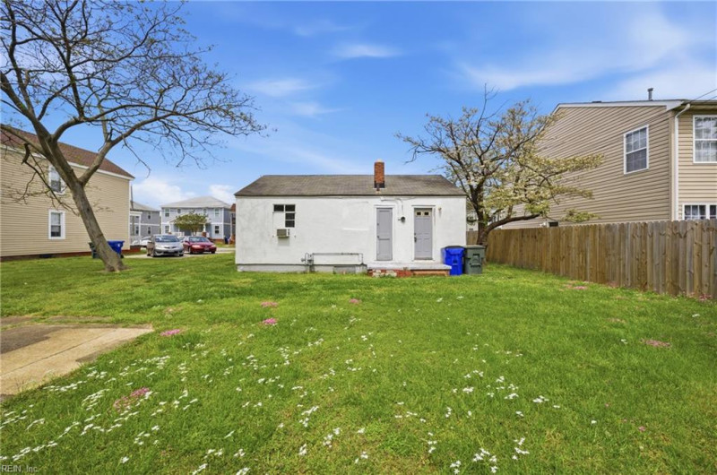 Photo 16 of 18 residential for sale in Norfolk virginia Photo 16 of 18 residential for sale in Norfolk virginia