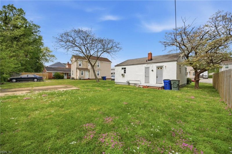 Photo 17 of 18 residential for sale in Norfolk virginia Photo 17 of 18 residential for sale in Norfolk virginia