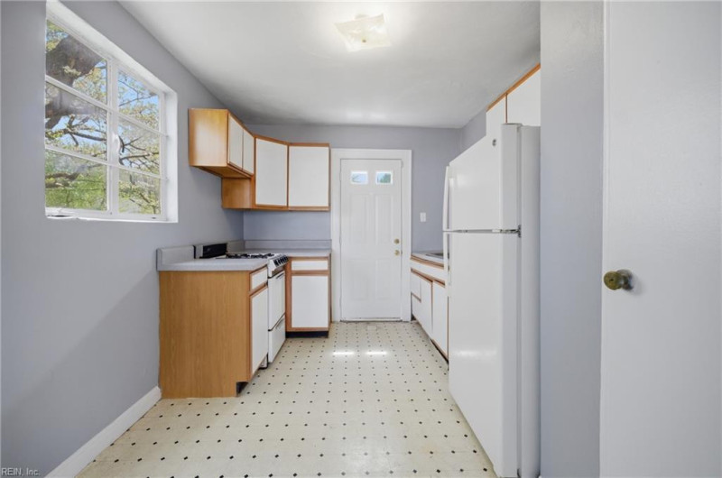 Photo 5 of 18 residential for sale in Norfolk virginia Photo 5 of 18 residential for sale in Norfolk virginia