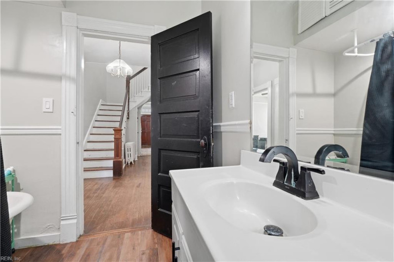 Photo 19 of 43 residential for sale in Norfolk virginia Photo 19 of 43 residential for sale in Norfolk virginia