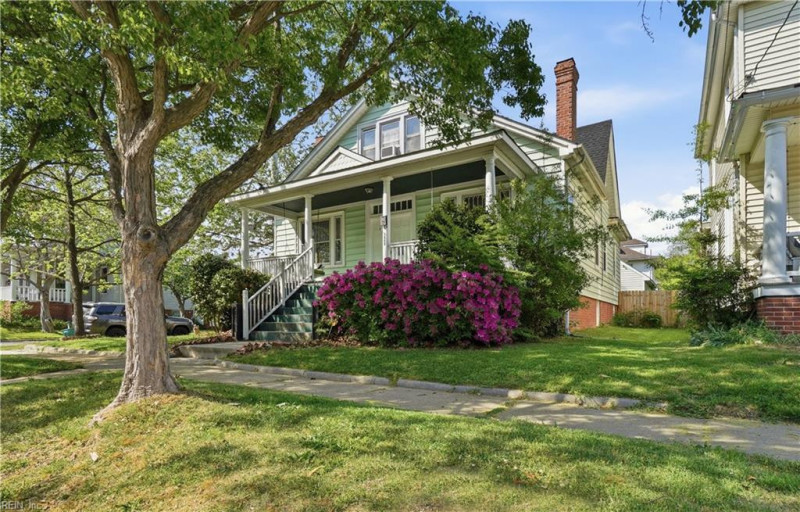Photo 3 of 43 residential for sale in Norfolk virginia Photo 3 of 43 residential for sale in Norfolk virginia