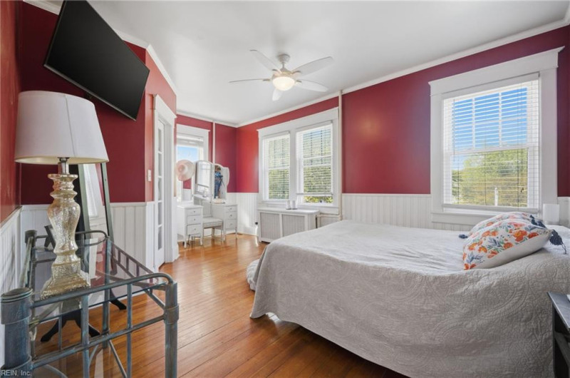 Photo 12 of 24 residential for sale in Portsmouth virginia