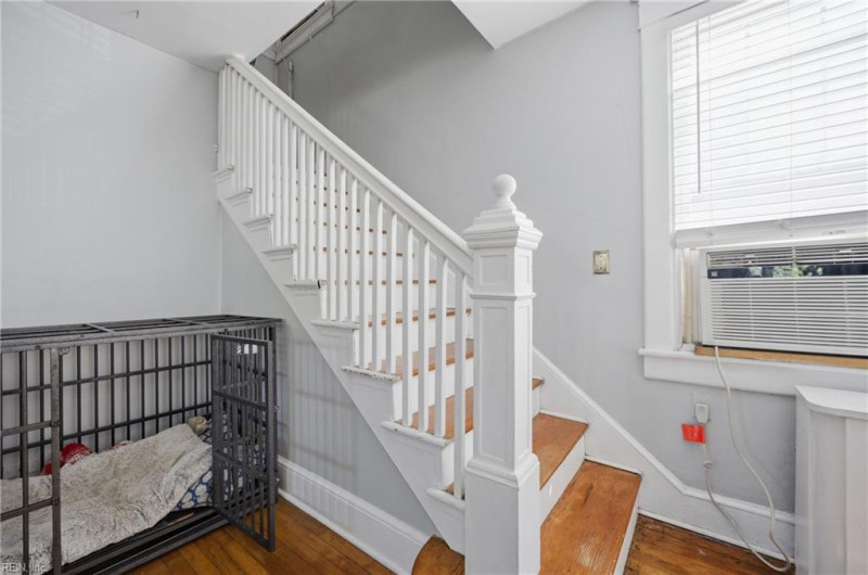 Photo 16 of 24 residential for sale in Portsmouth virginia