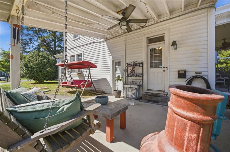 Photo 20 of 24 residential for sale in Portsmouth virginia