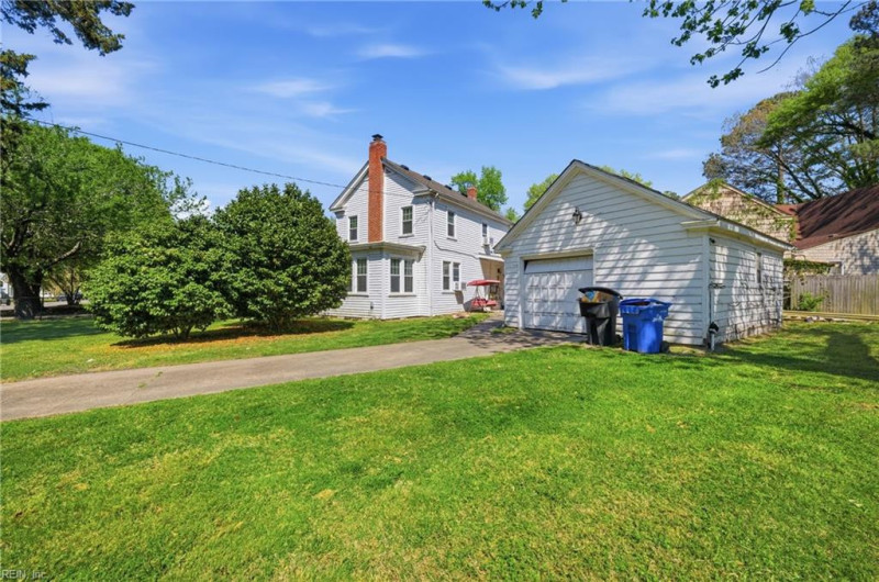 Photo 22 of 24 residential for sale in Portsmouth virginia