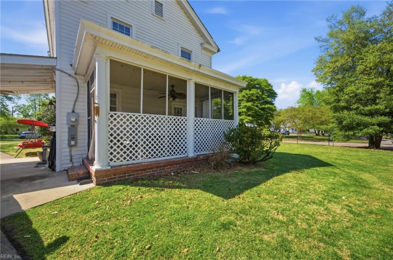 Photo 23 of 24 residential for sale in Portsmouth virginia