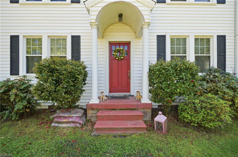 Photo 4 of 24 residential for sale in Portsmouth virginia