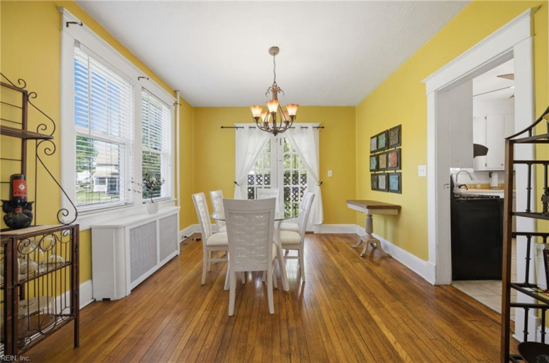 Photo 8 of 24 residential for sale in Portsmouth virginia