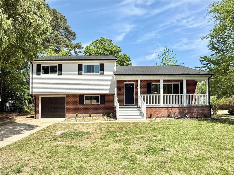 Photo 2 of 35 residential for sale in Virginia Beach virginia