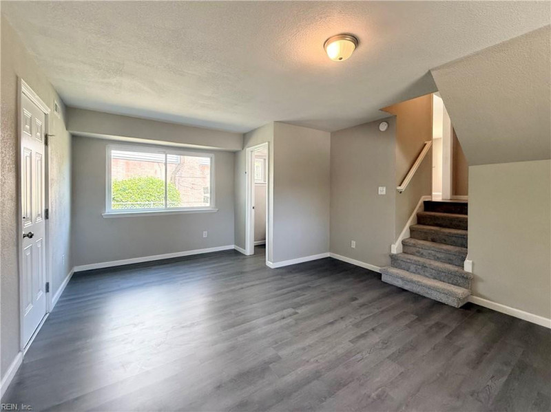 Photo 21 of 35 residential for sale in Virginia Beach virginia