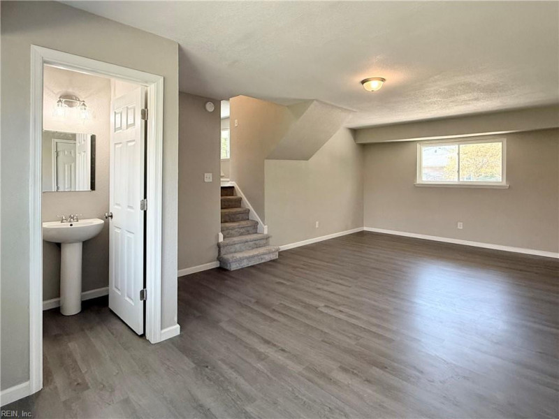 Photo 22 of 35 residential for sale in Virginia Beach virginia