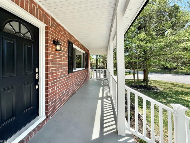 Photo 8 of 35 residential for sale in Virginia Beach virginia