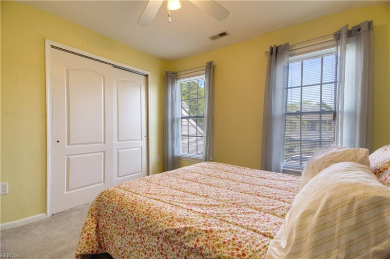 Photo 28 of 50 residential for sale in Chesapeake virginia