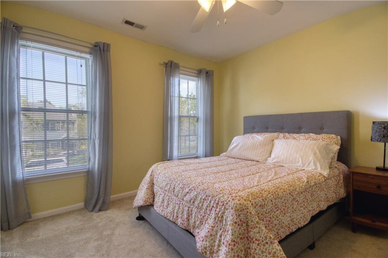Photo 29 of 50 residential for sale in Chesapeake virginia