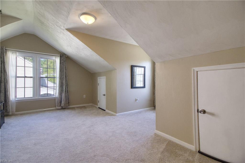 Photo 36 of 50 residential for sale in Chesapeake virginia