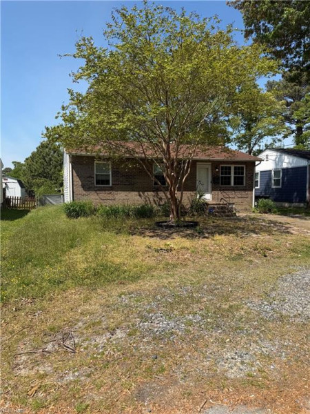 Photo 19 of 20 residential for sale in Hampton virginia