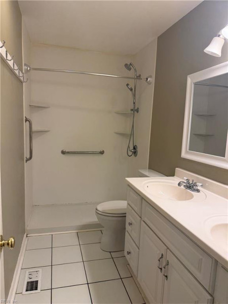 Photo 8 of 20 residential for sale in Hampton virginia