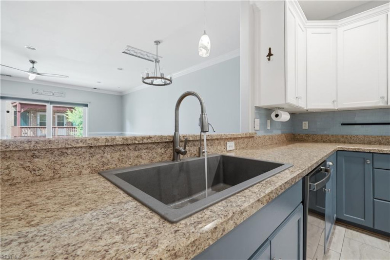 Photo 11 of 43 residential for sale in Hampton virginia