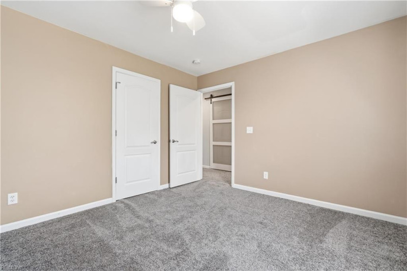 Photo 17 of 43 residential for sale in Hampton virginia