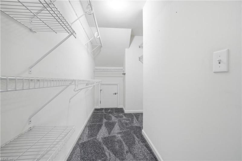 Photo 27 of 43 residential for sale in Hampton virginia
