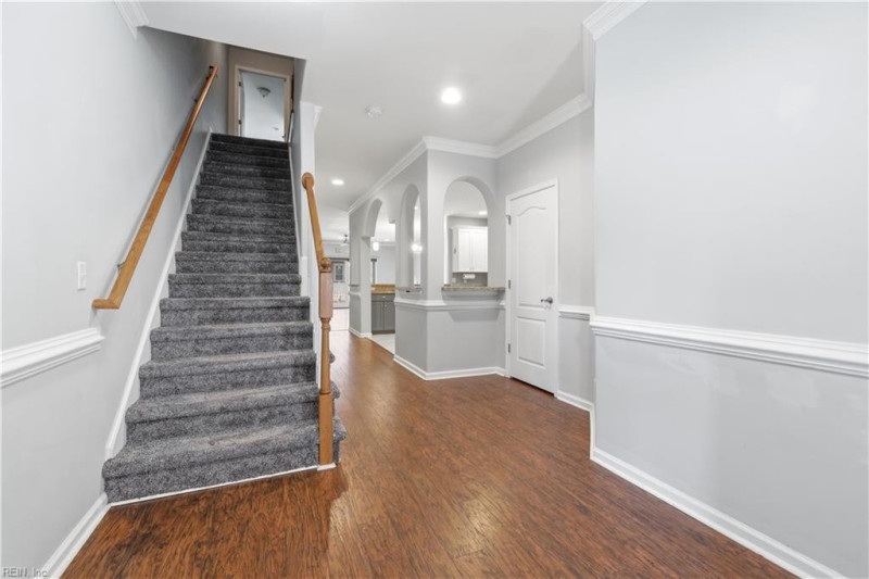 Photo 3 of 43 residential for sale in Hampton virginia