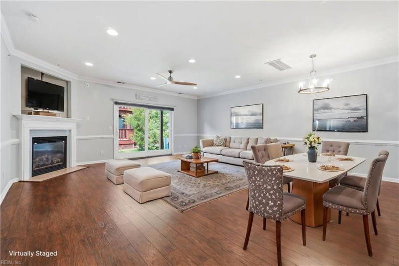 Photo 5 of 43 residential for sale in Hampton virginia