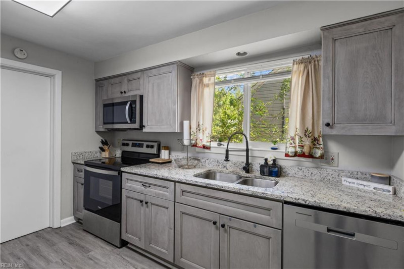 Photo 9 of 22 residential for sale in Norfolk virginia Photo 9 of 22 residential for sale in Norfolk virginia