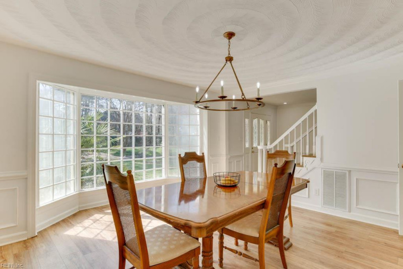 Photo 11 of 45 residential for sale in Virginia Beach virginia
