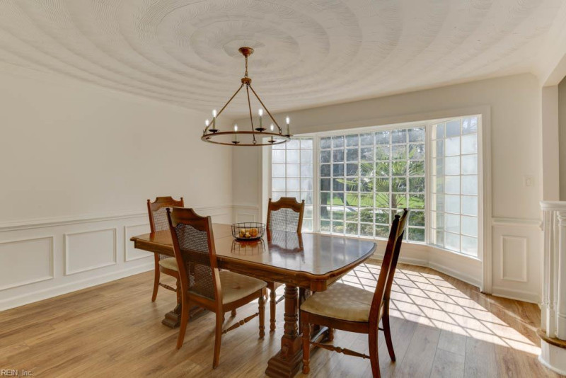 Photo 12 of 45 residential for sale in Virginia Beach virginia
