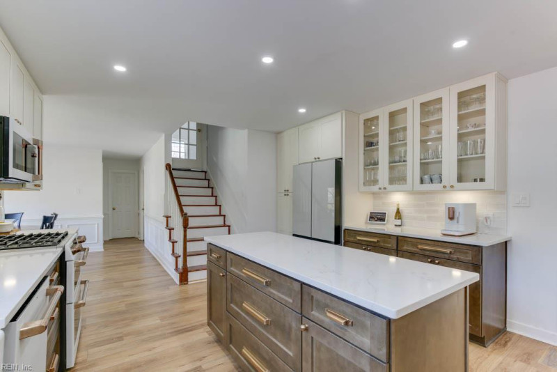 Photo 21 of 45 residential for sale in Virginia Beach virginia