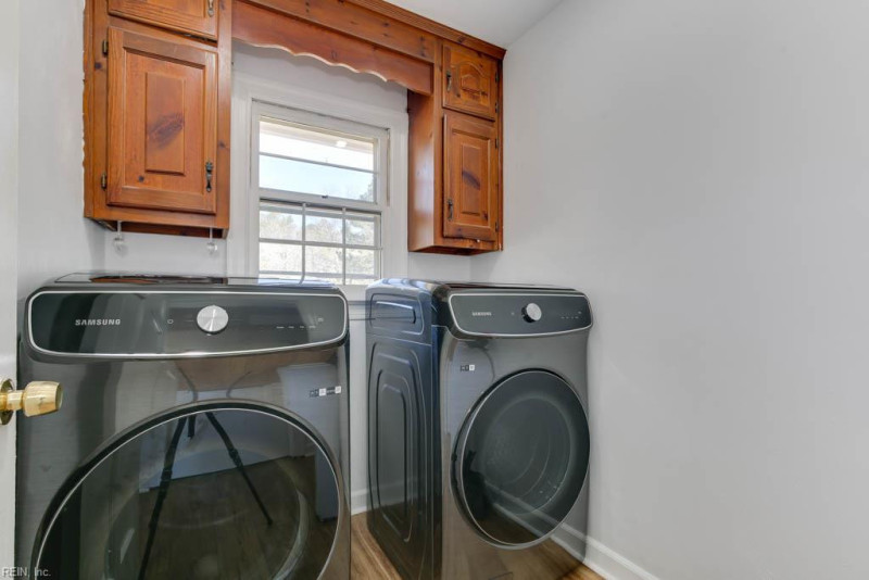 Photo 26 of 45 residential for sale in Virginia Beach virginia