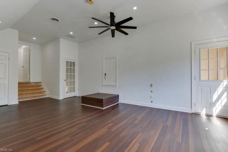 Photo 30 of 45 residential for sale in Virginia Beach virginia