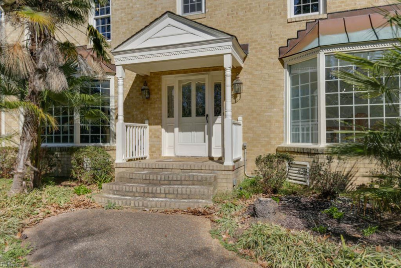 Photo 5 of 45 residential for sale in Virginia Beach virginia